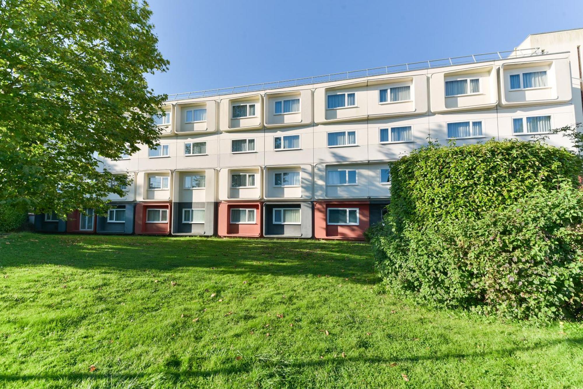 Golden Tulip Roissy Saint Witz Hotel Екстериор снимка